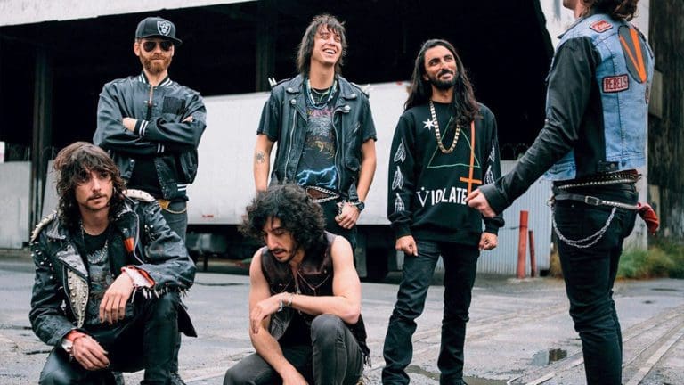 Julian Casablancas unveils a new track with his band, The Voidz!