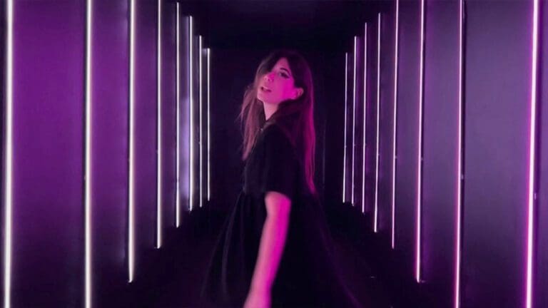 Köra’s Unstoppable Musical Journey: Win Booba’s Contest!