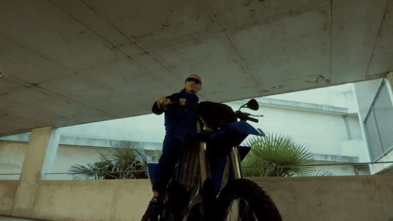 Kyzi unveils “Mets les Gaz”!