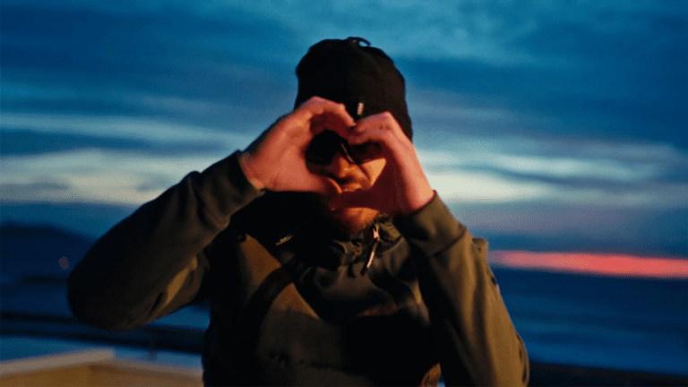 Jul releases “Love de toi”!