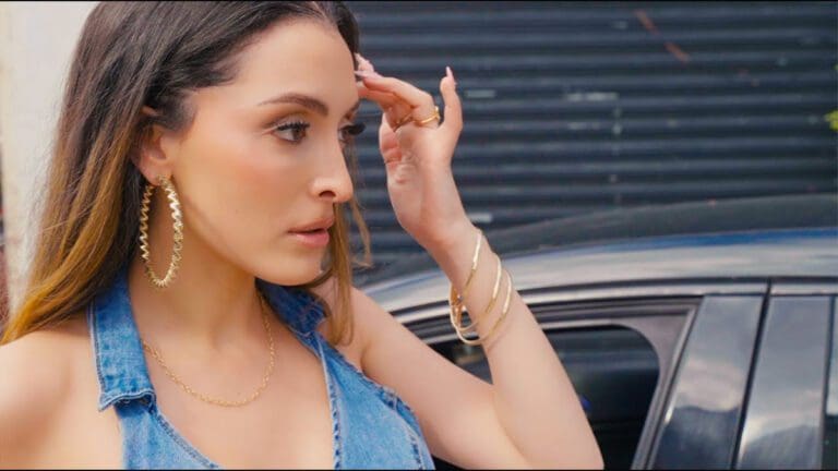 Inessia – J’ride Solo