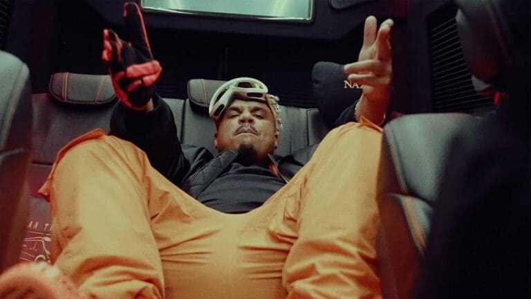Naza unveils the single Vie Viano from #Station 1!