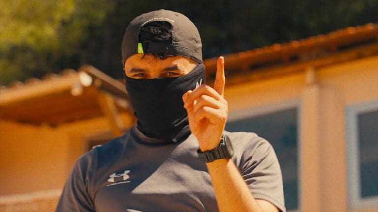 The Toulon-born rapper unveils the third chapter of his series: “Que du réel #3.”