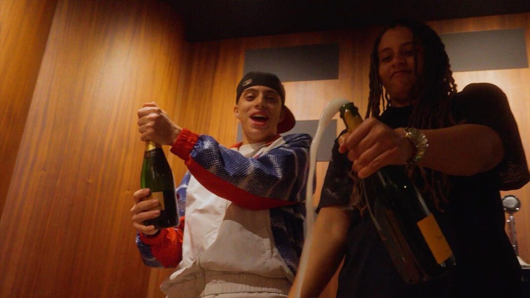 Anyme and Meryl Toast to Summer with “Champagne” Anyme and Meryl Toast to Summer with “Champagne”