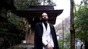 Sena Unveils “Survivant,” an Independent Rapper’s Manifesto